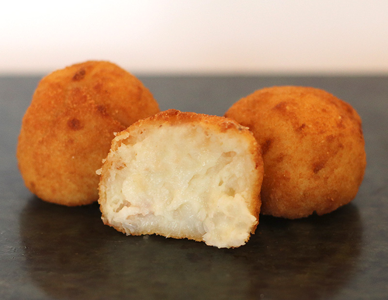 Croquetas-de-bacalao-y-gambas​