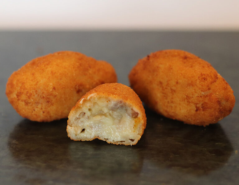 Croquetas-de-carne-y-queso-trufado​